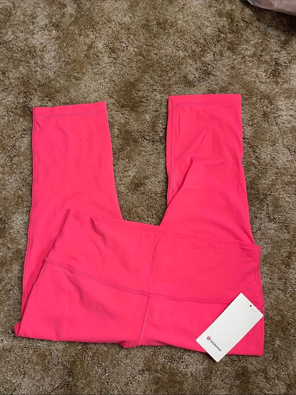 NWT Lululemon Align Crop 21” Pink Leggings Size 16